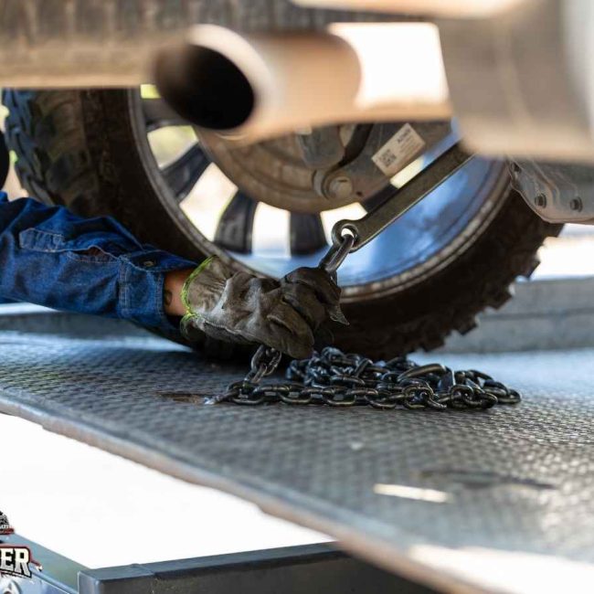 Minimizing Commercial Downtime with Fast Towing Service